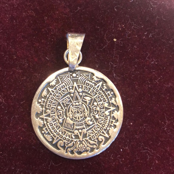 Jewelry - Aztec calendar pendent